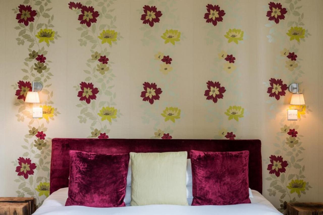The Castle Inn Bradford-On-Avon Ngoại thất bức ảnh